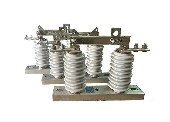 12kV-36kV High Voltage Electrical Isolator Single Phase With Outdoor Boundary Load Switch Used In Distribution Systems