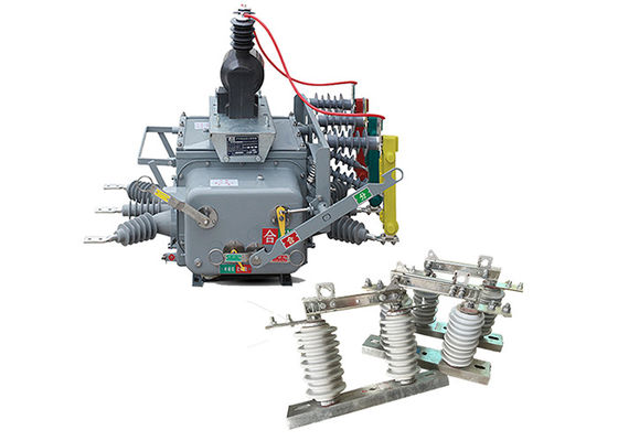 50Hz Vacuum Circuit Breaker AC Power Recloser Circuit Breaker With Controller With Vertical Breaker Switch GB1984-2003