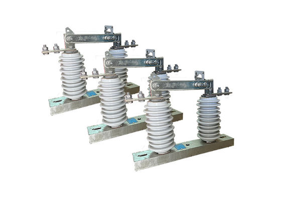Industrial Gray High Voltage Single Phase Isolator Switch For Maintanence GW9-10/630A Hookstick Operated Switch