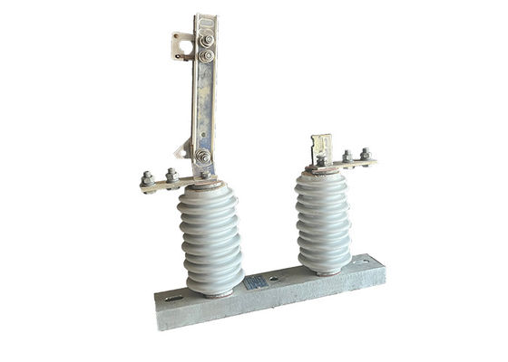 Portable Electrical High Voltage Isolator Switch GW9 Series 630A Gray Color Overhead Line Group Diconnect Switches