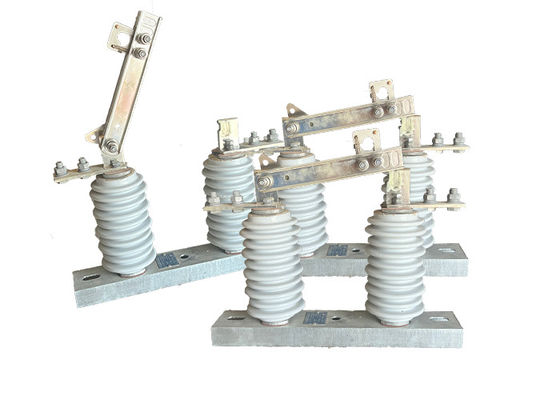 12kV 630A HV AC High Efficiencypower Disconnect Switch Gb 1985-2014 Low Risk With Outdoor Vacuum Circuit Breaker