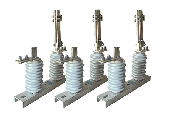GB/T11022-2011 High Voltage Disconnect Switch Used With Outdoor Vacuum Circuit Breaker For Industrial Substation 1000A